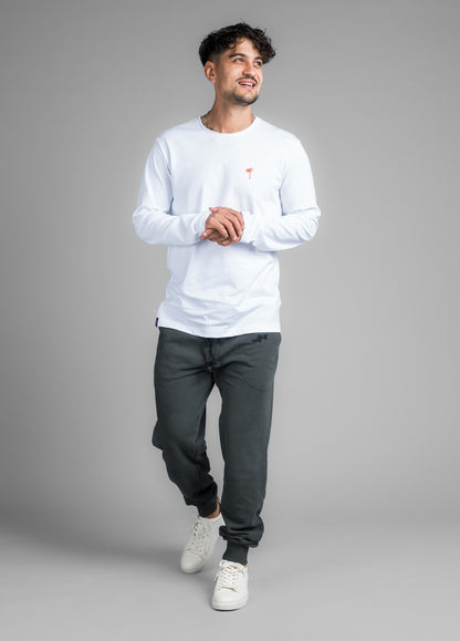 WHITE LONGSLEEVE