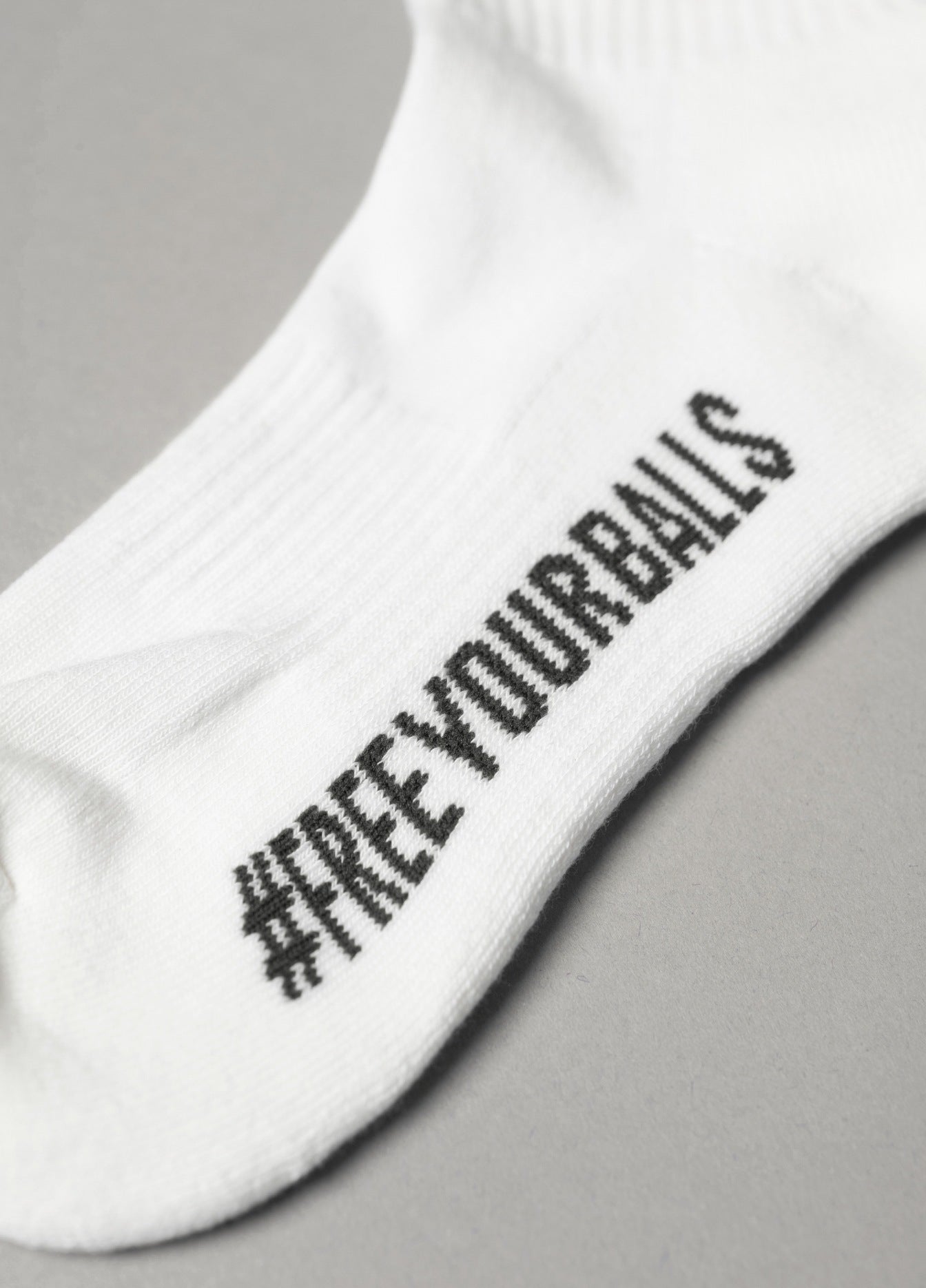OAT MILK PALM SOCKS