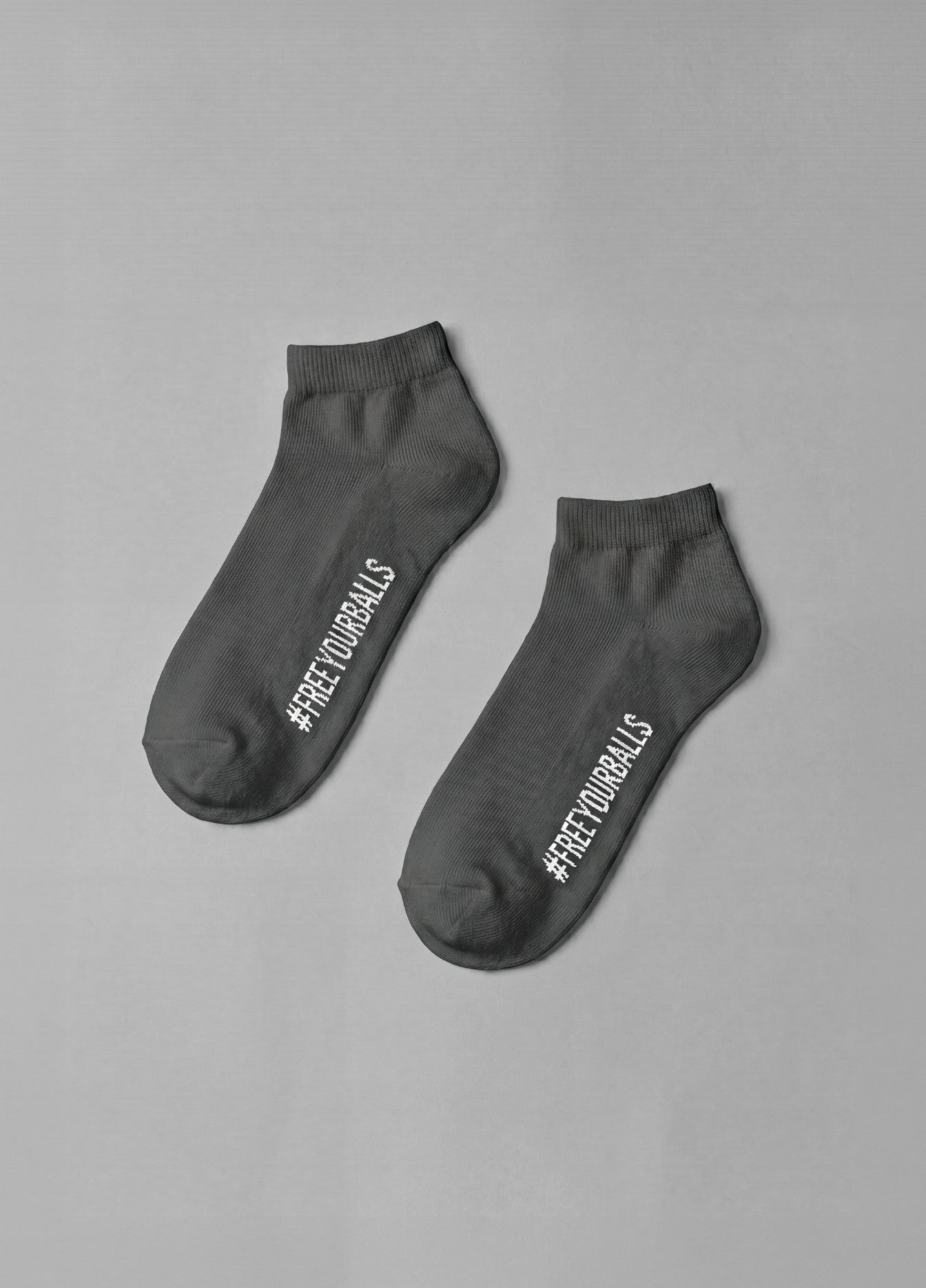 UNEXPLORED SNEAKER SOCKS
