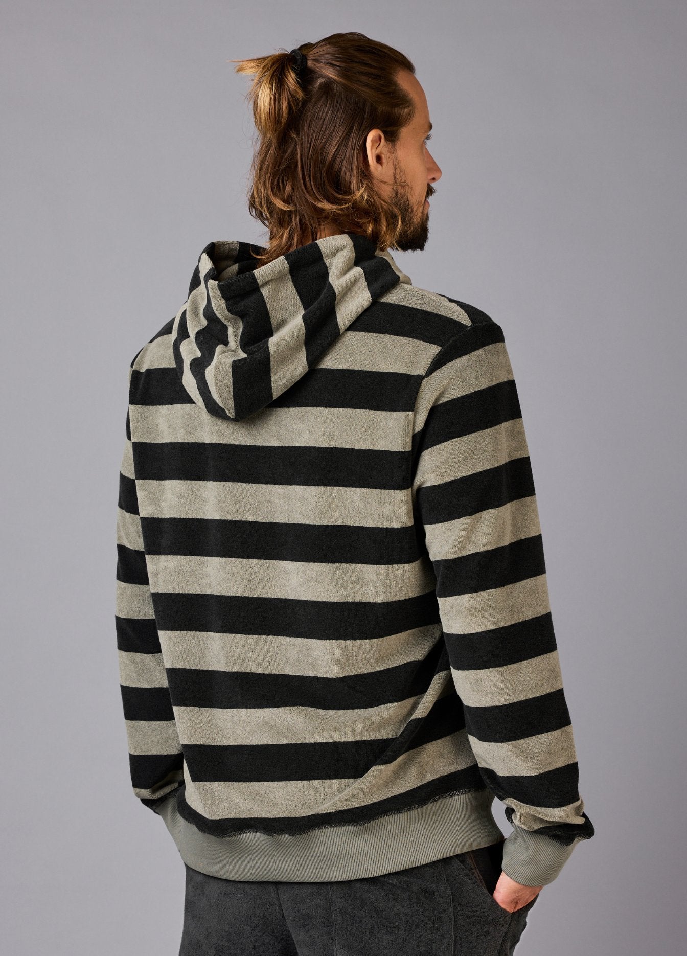 SMOKEY OLIVE TOWEL HOODIE ST